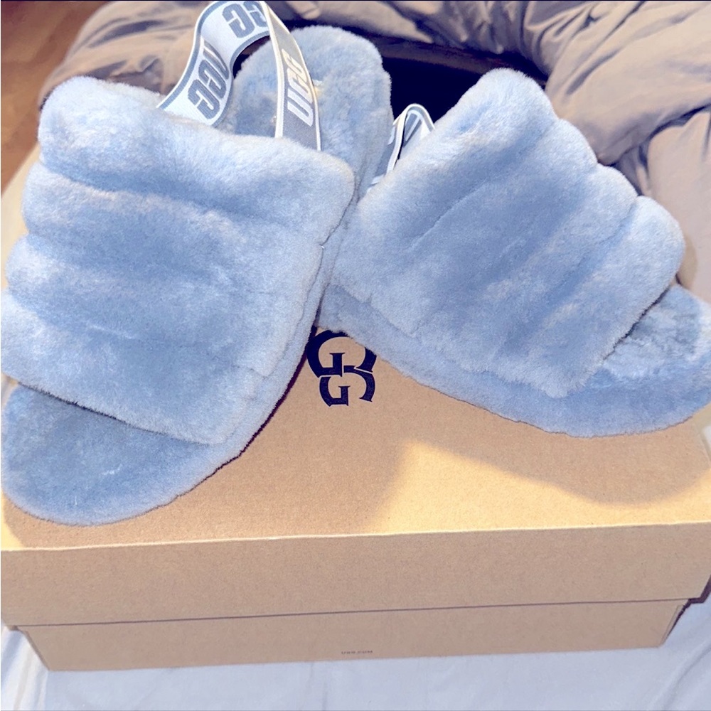 UGG Yeah Fluffy Slides in baby blue